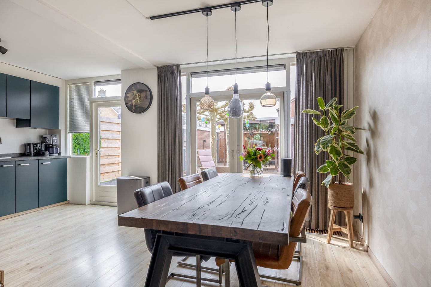 Foto 10 van Leliestraat 28