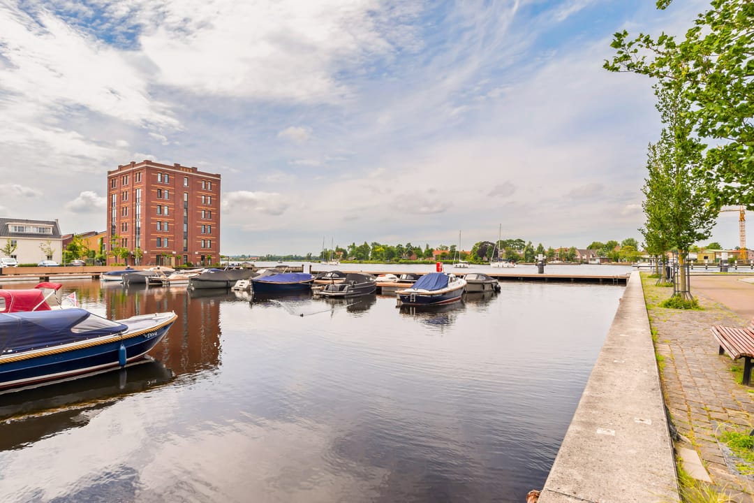 Foto 17 van SpaarneBuiten Ligplaats nr. 63