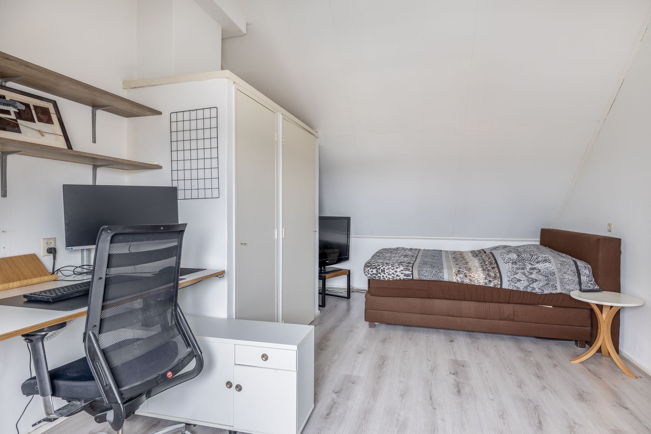 Foto 24 van Leliestraat 28