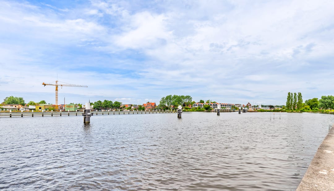 Foto 8 van SpaarneBuiten Ligplaats nr. 63