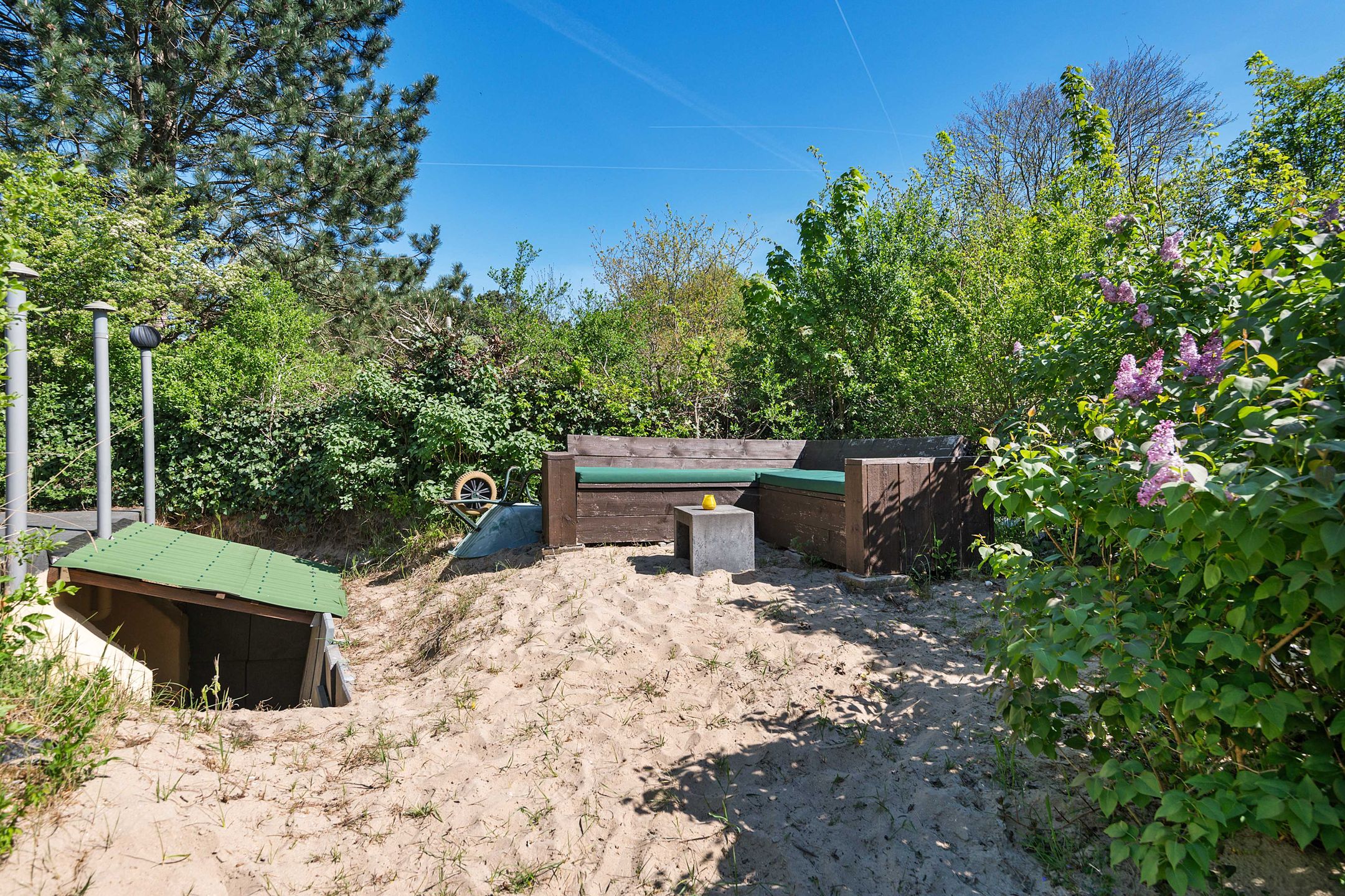 Foto 12 van Jhr. P.N. Quarles van Uffordlaan 1-A21