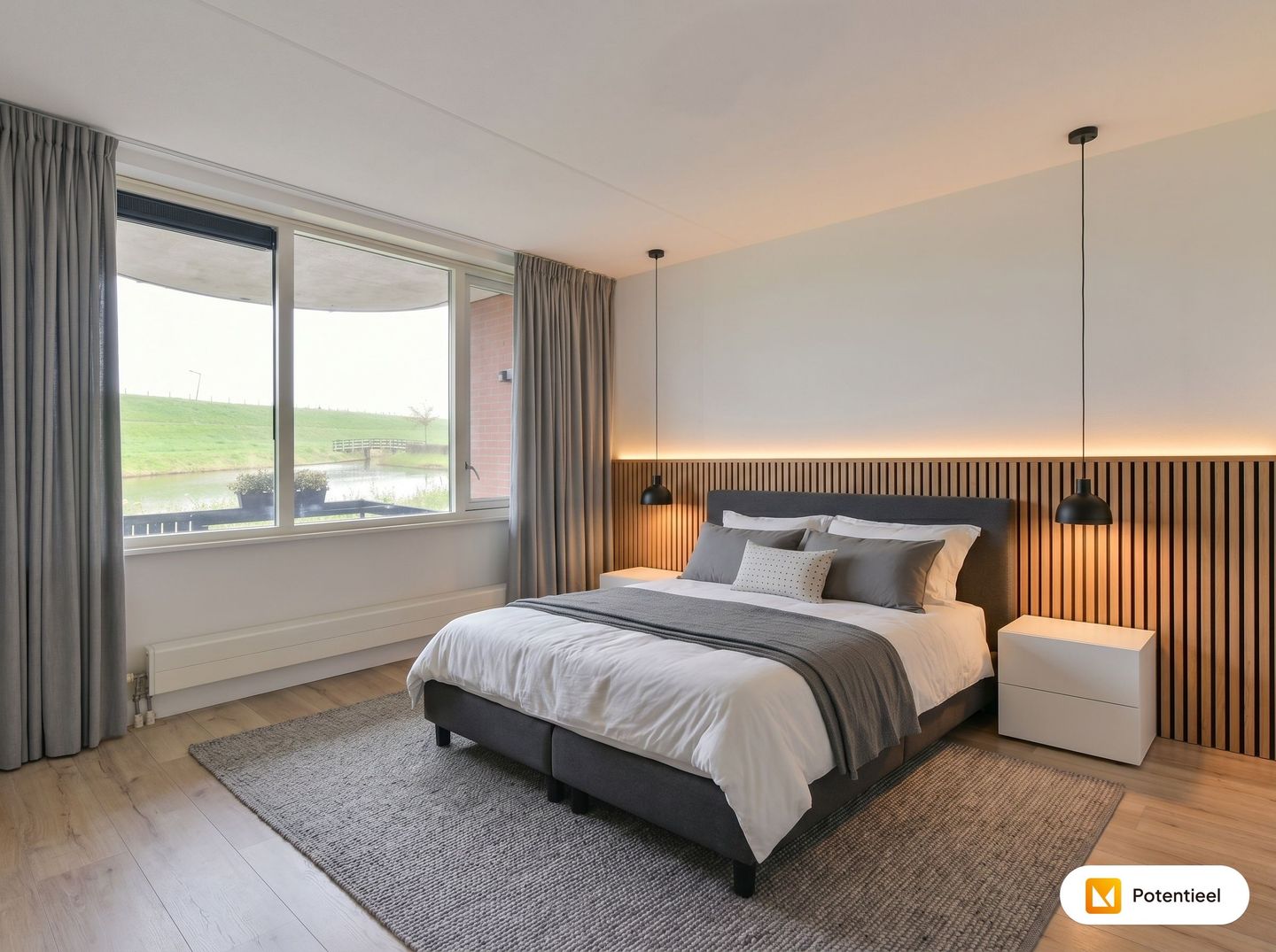 Foto 10 van Taeke van der Meerstraat 13-A