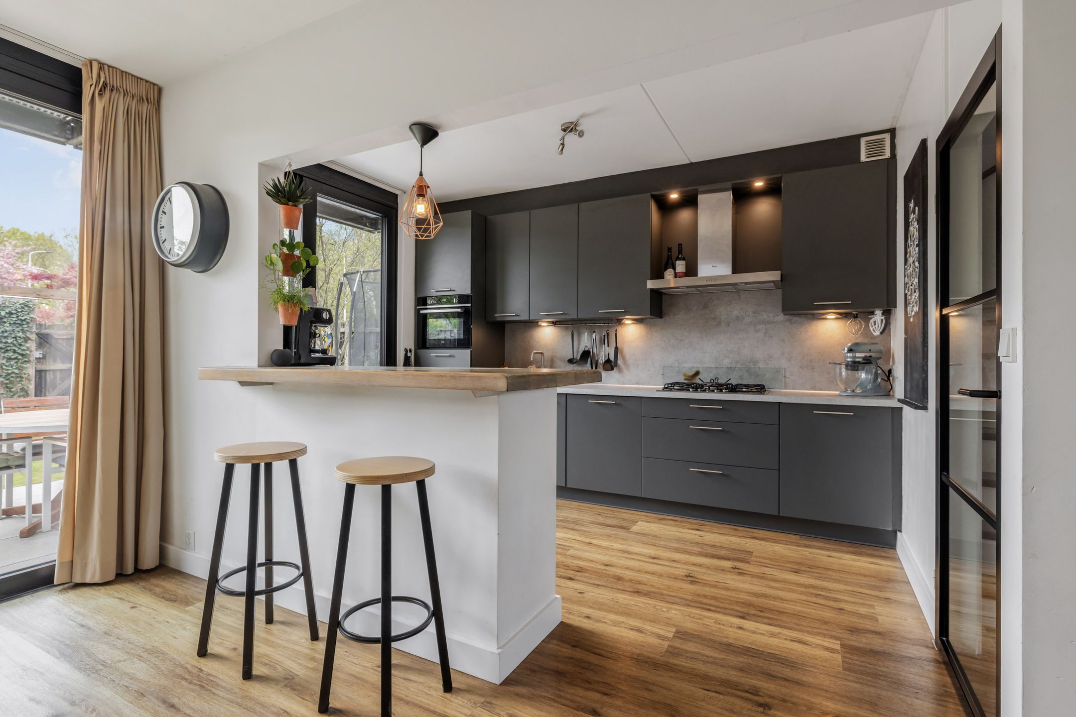 Foto 21 van Paasberglaan 45