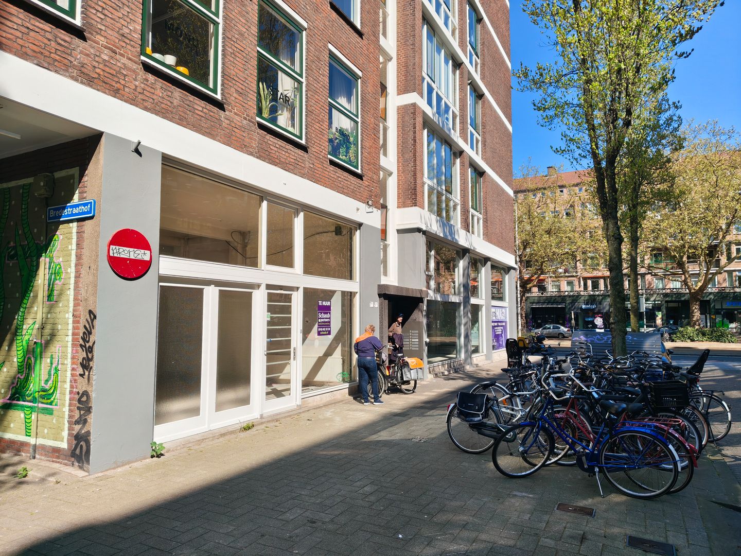 View photo 2 of Goudsesingel 224