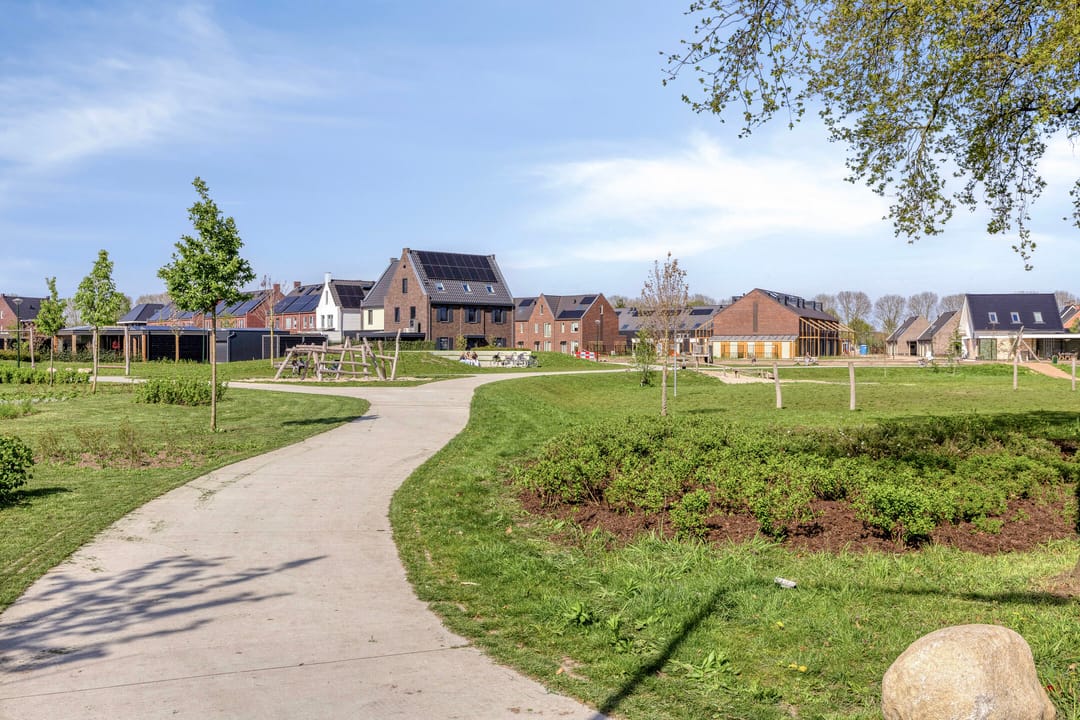 Photo 46 of Julianasingel 39