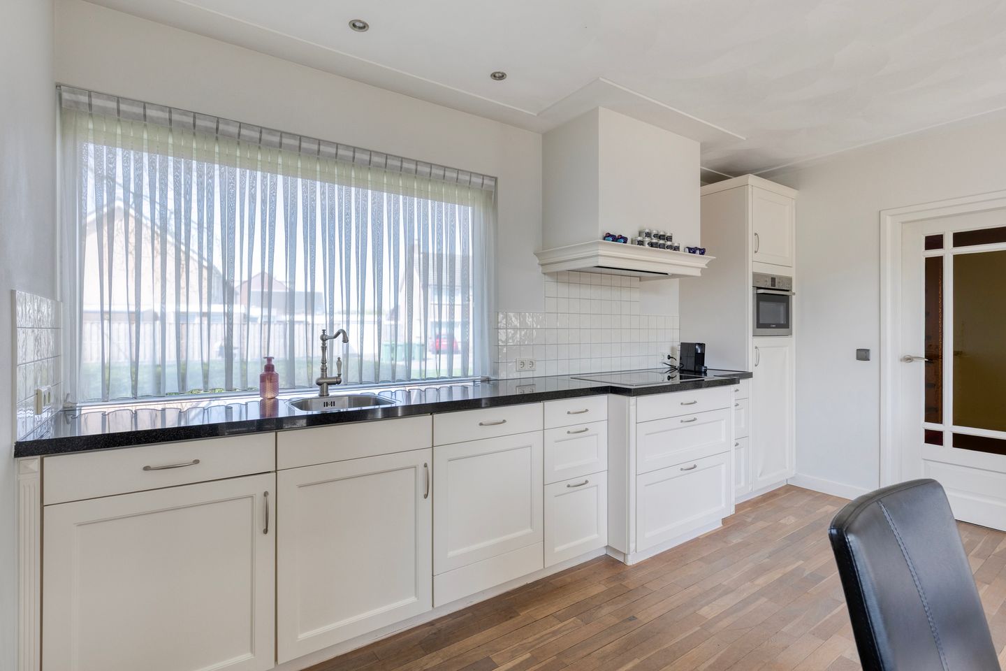 Photo 14 of Julianasingel 39