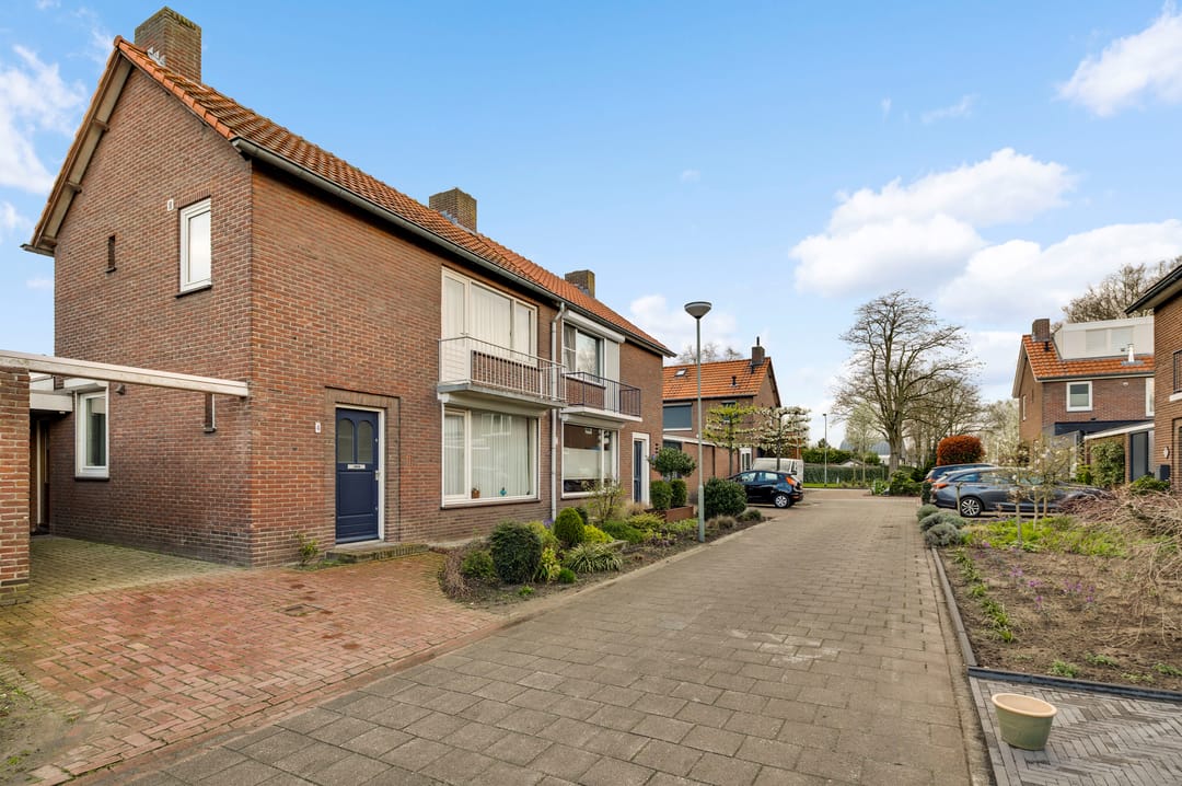 Photo 26 of Henry Hardenstraat 4