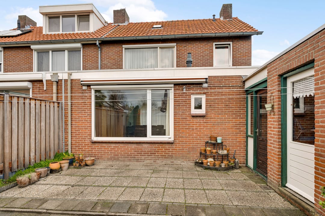 Photo 2 of Henry Hardenstraat 4