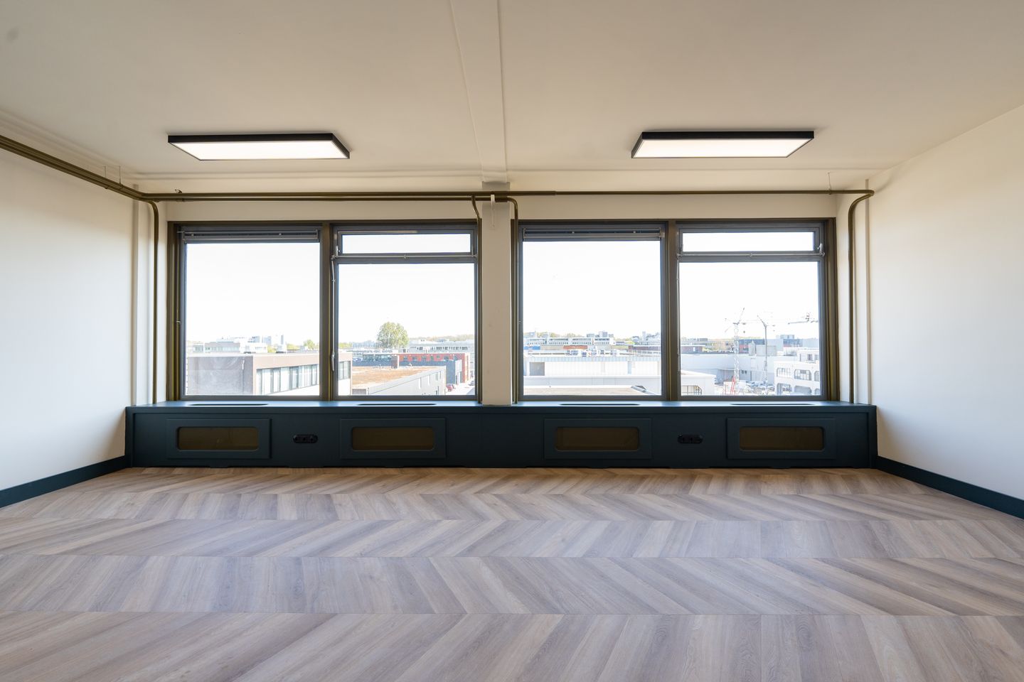 View photo 3 of Treubstraat 25-31