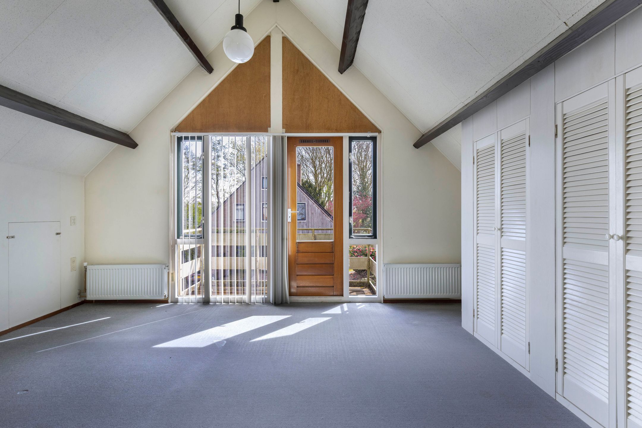 Foto 24 van De Rival 10