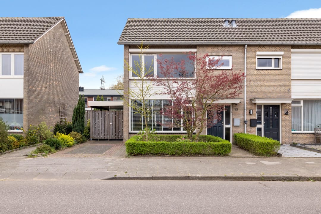 Foto 1 van Dolfijnlaan 95