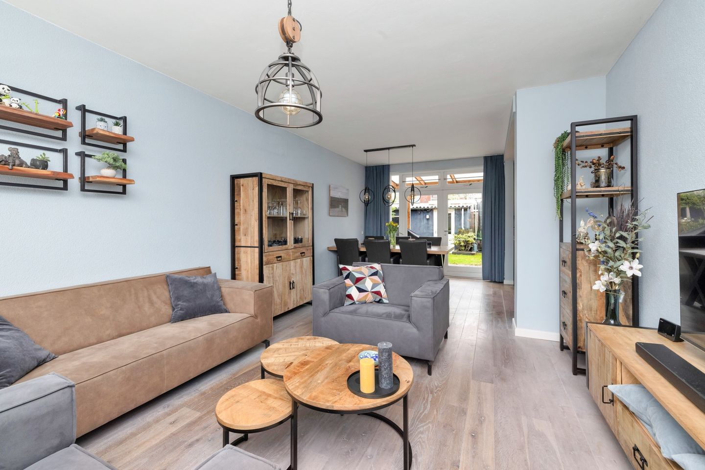 Foto 19 van Dolfijnlaan 95