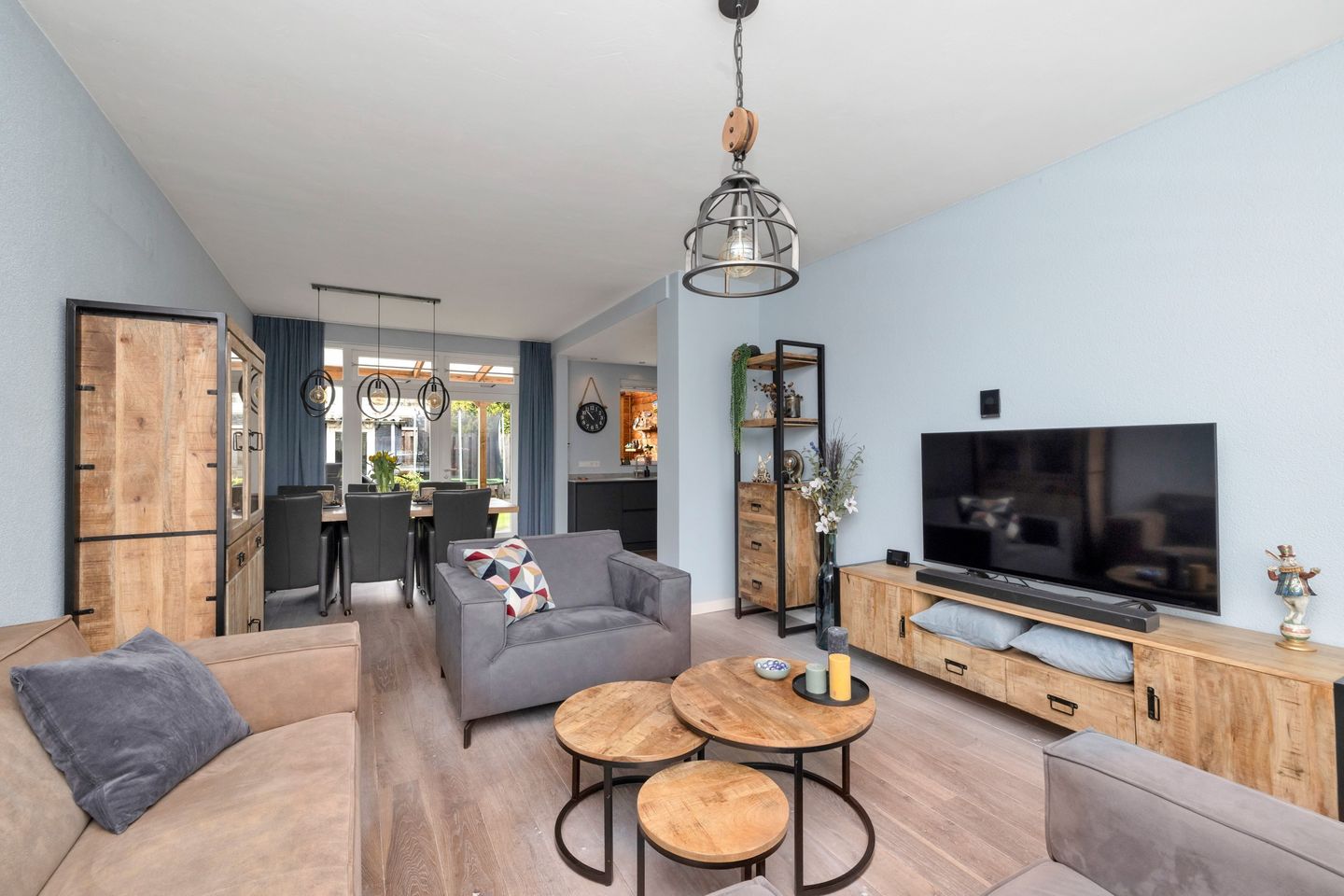 Foto 20 van Dolfijnlaan 95