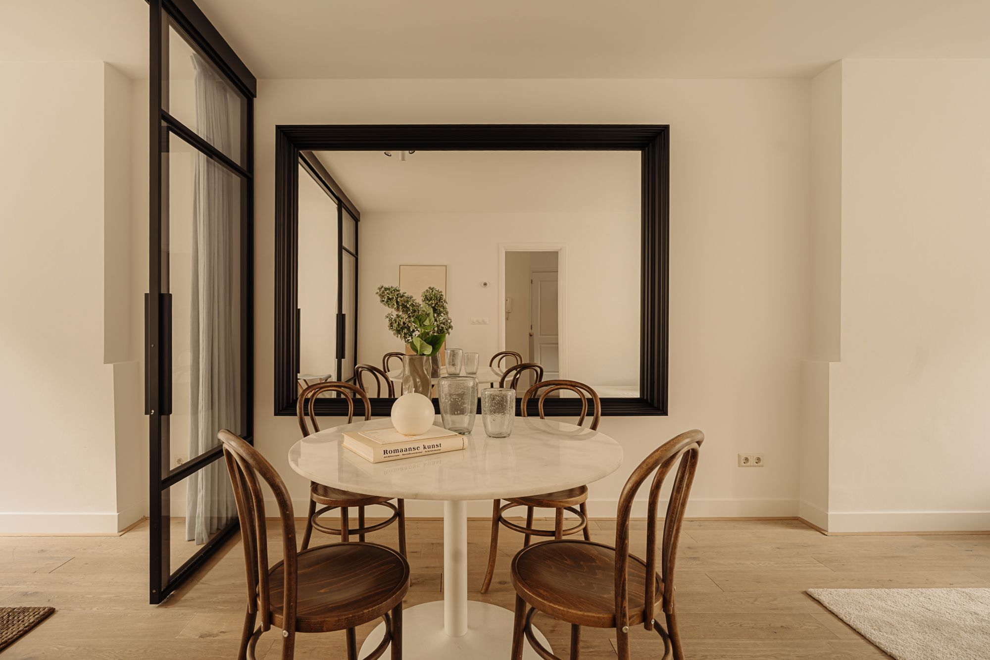 Photo 6 of Pieter Aertszstraat 100-1