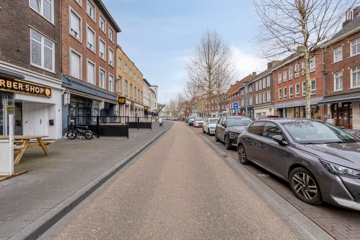 Foto 3 van Annastraat 17-C