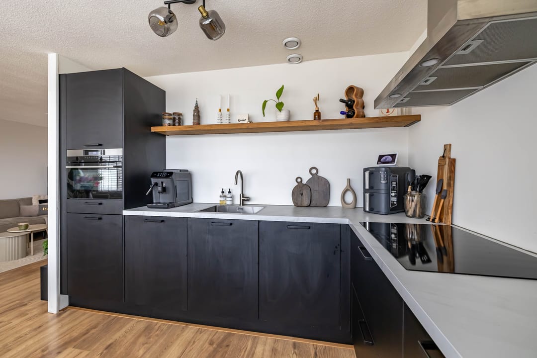 Photo 17 of J.M. den Uylstraat 9