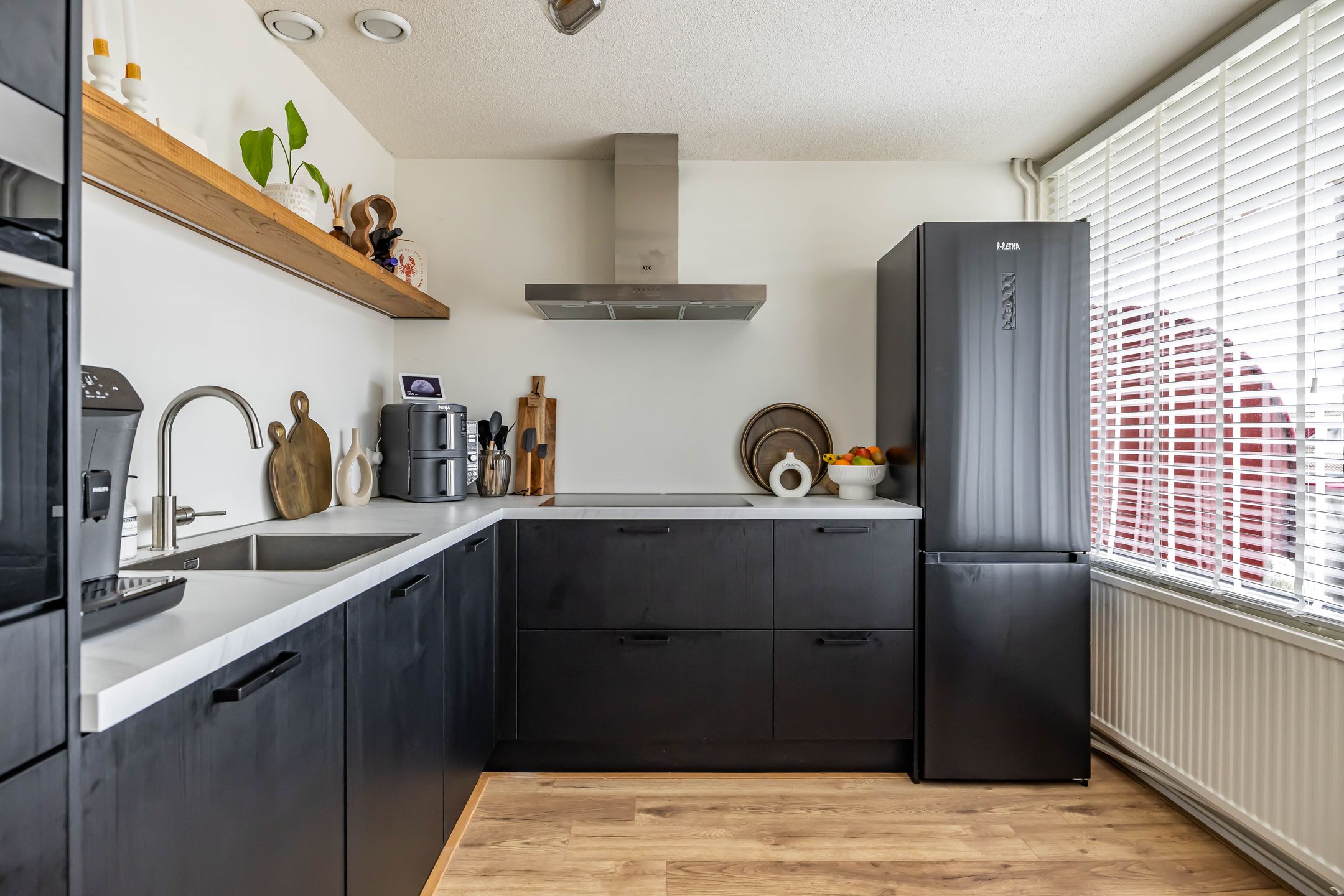 Photo 15 of J.M. den Uylstraat 9