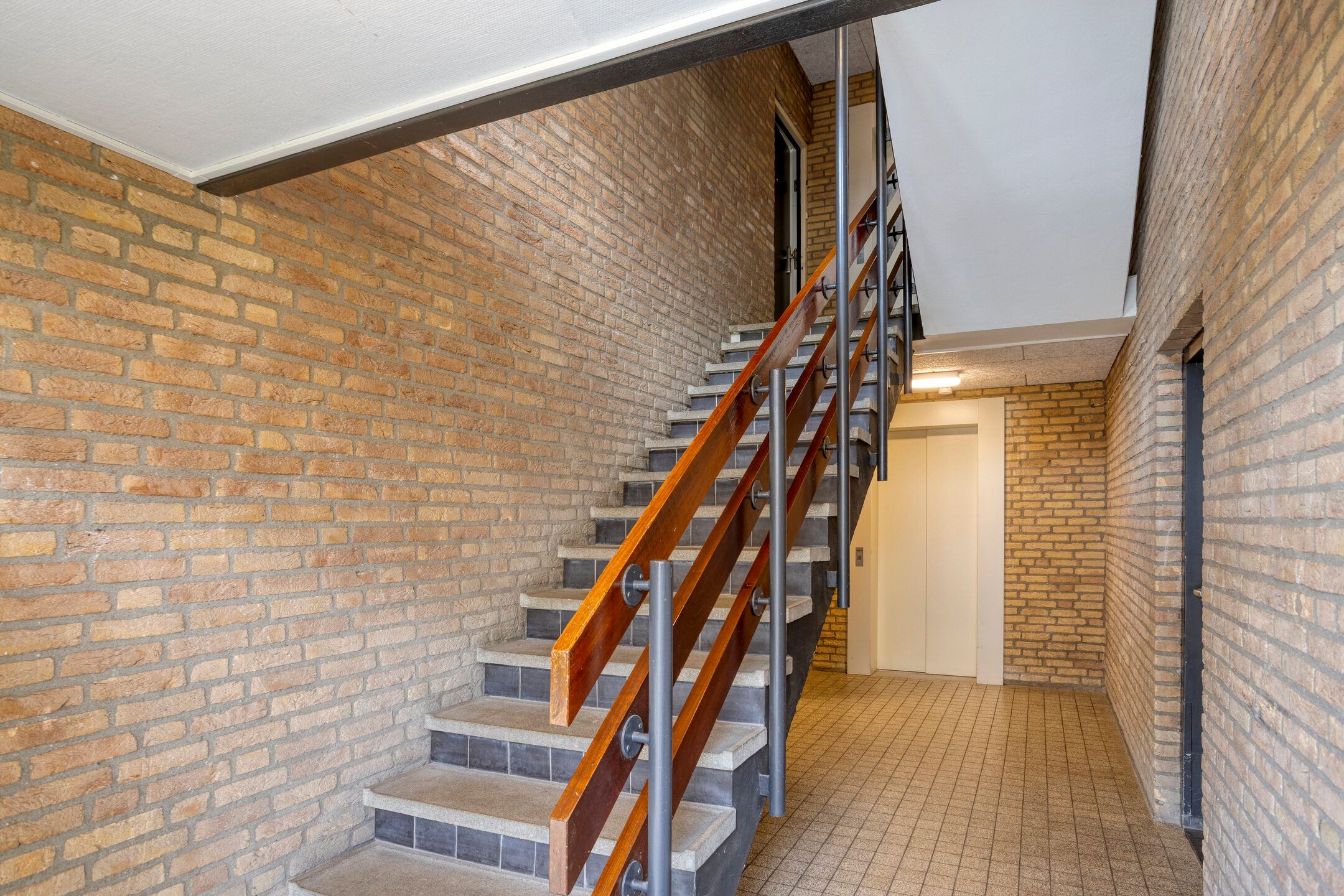 Foto 9 van J.J. van Deinselaan 358