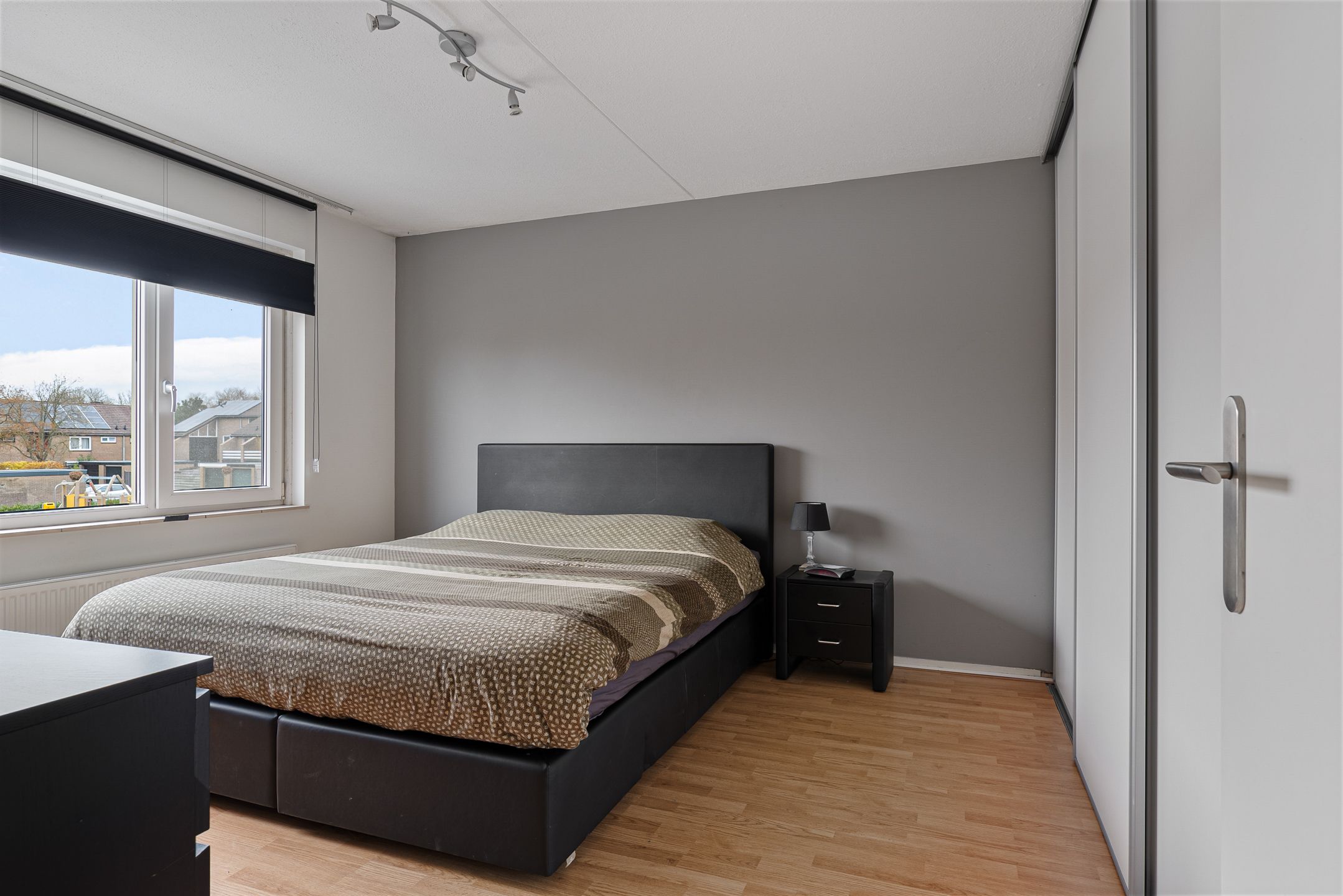 Photo 12 of Langeweide 329