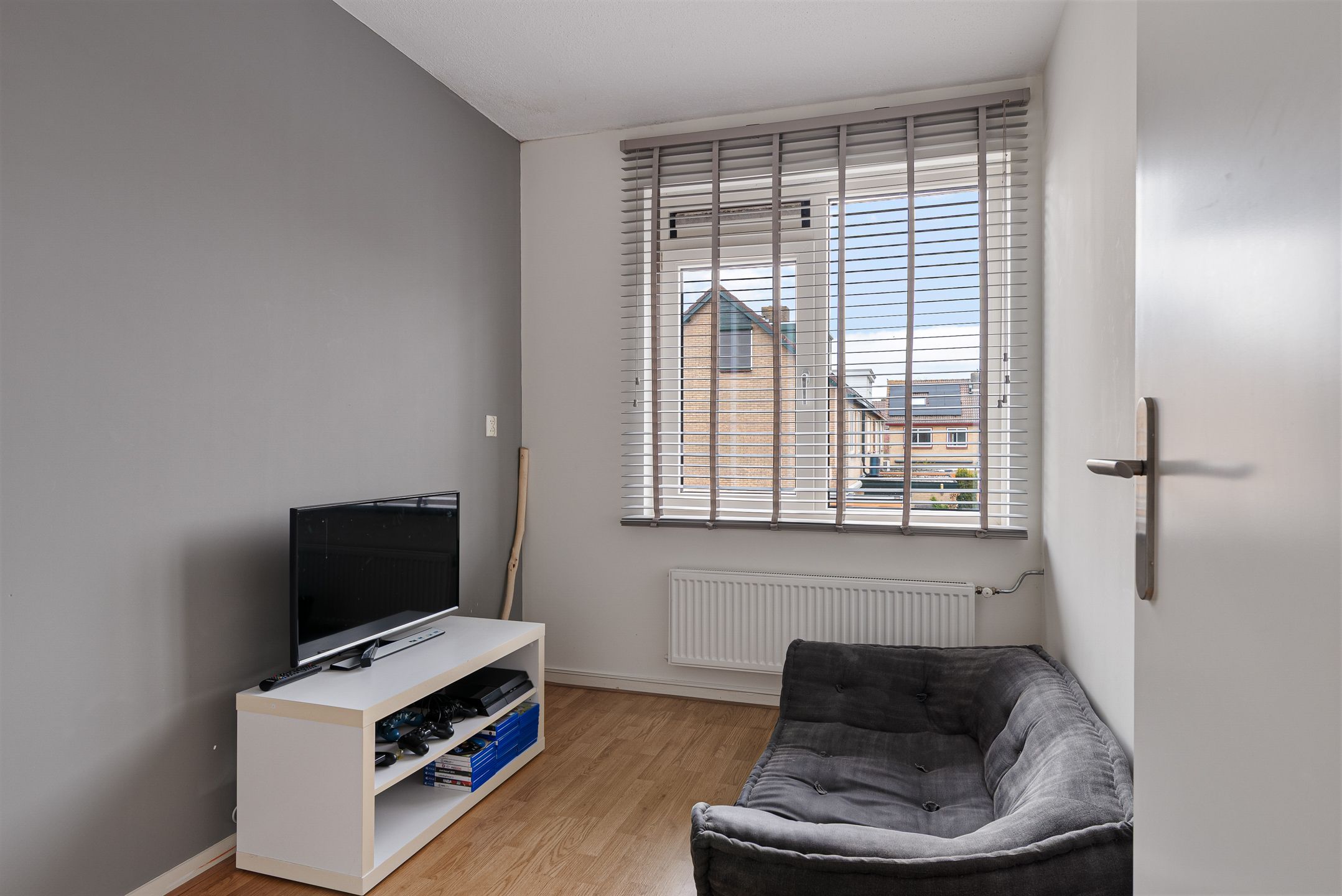 Photo 15 of Langeweide 329