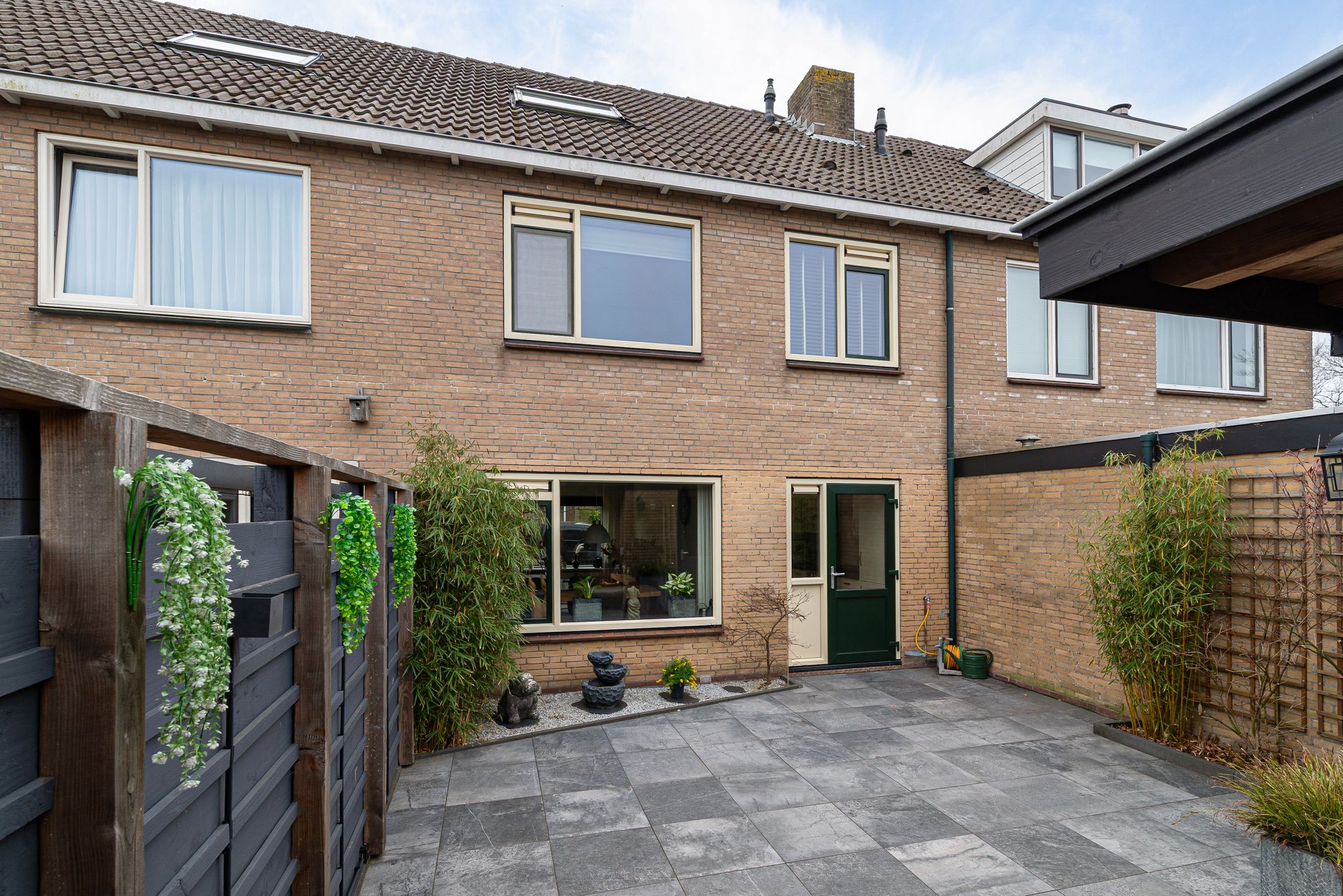 Photo 24 of Langeweide 329