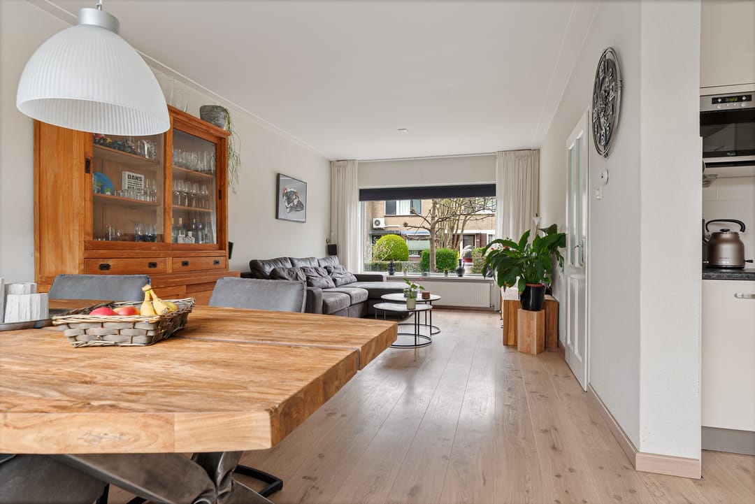 Photo 8 of Langeweide 329