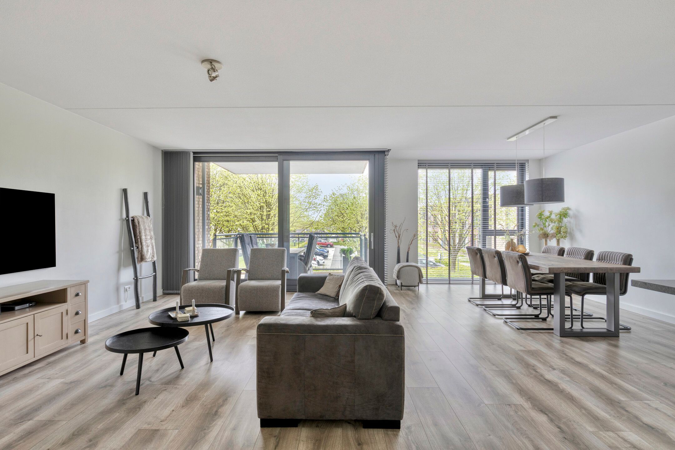 Photo 3 of Westdam 1-J1