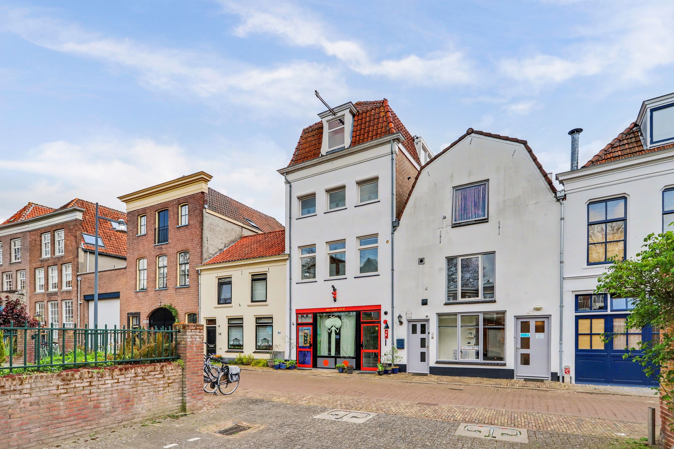 Photo 36 of Lange Steigerstraat 12-A