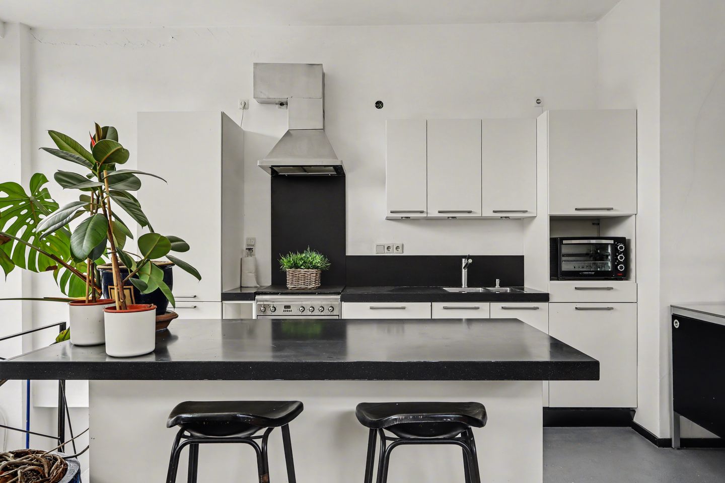 Photo 5 of Lange Steigerstraat 12-A