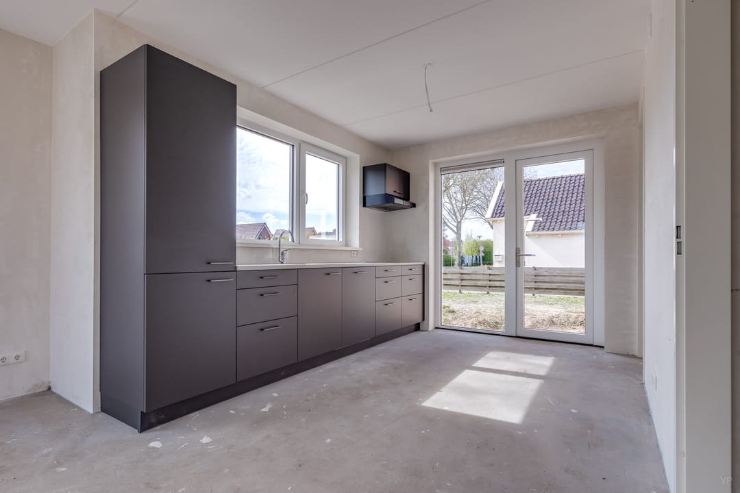 Photo 8 of Beatrixstraat 41