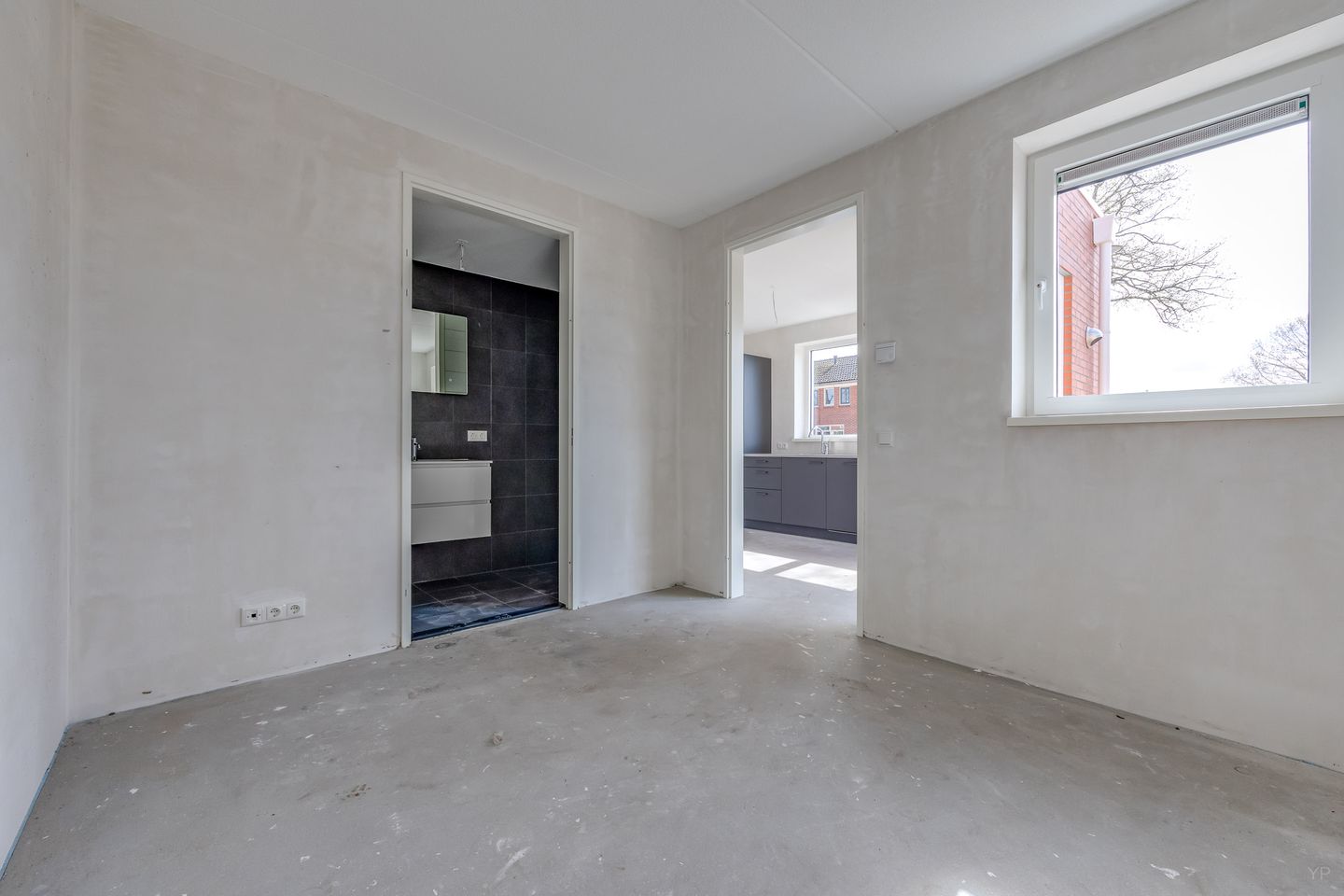 Photo 14 of Beatrixstraat 41