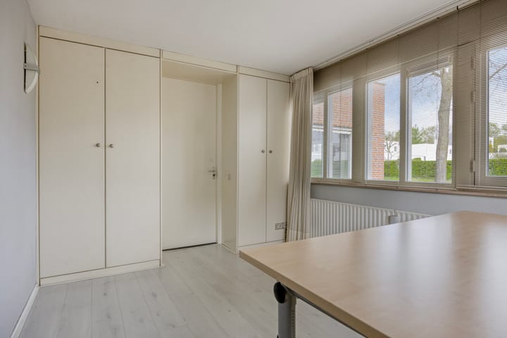 Hoekwoning te koop: Vlinderlaan 1, Son En Breugel