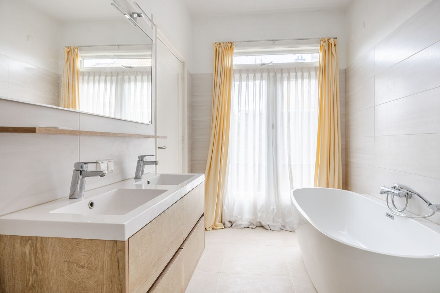 Foto 35 van Van Zaeckstraat 51