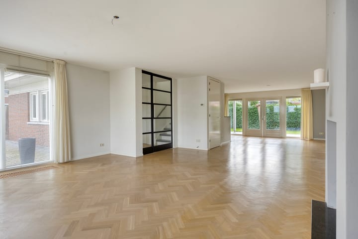 Hoekwoning te koop: Vlinderlaan 1, Son En Breugel