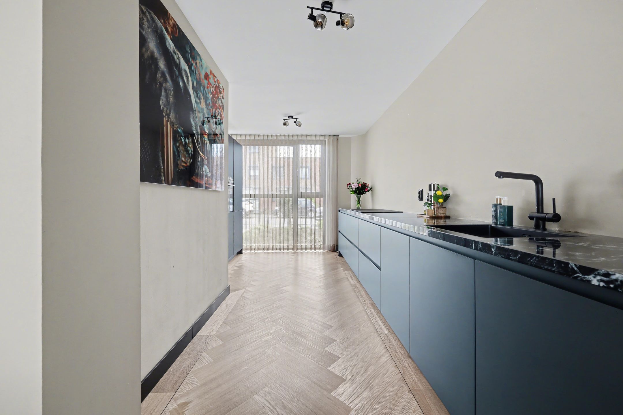 Foto 15 van Megenstraat 157