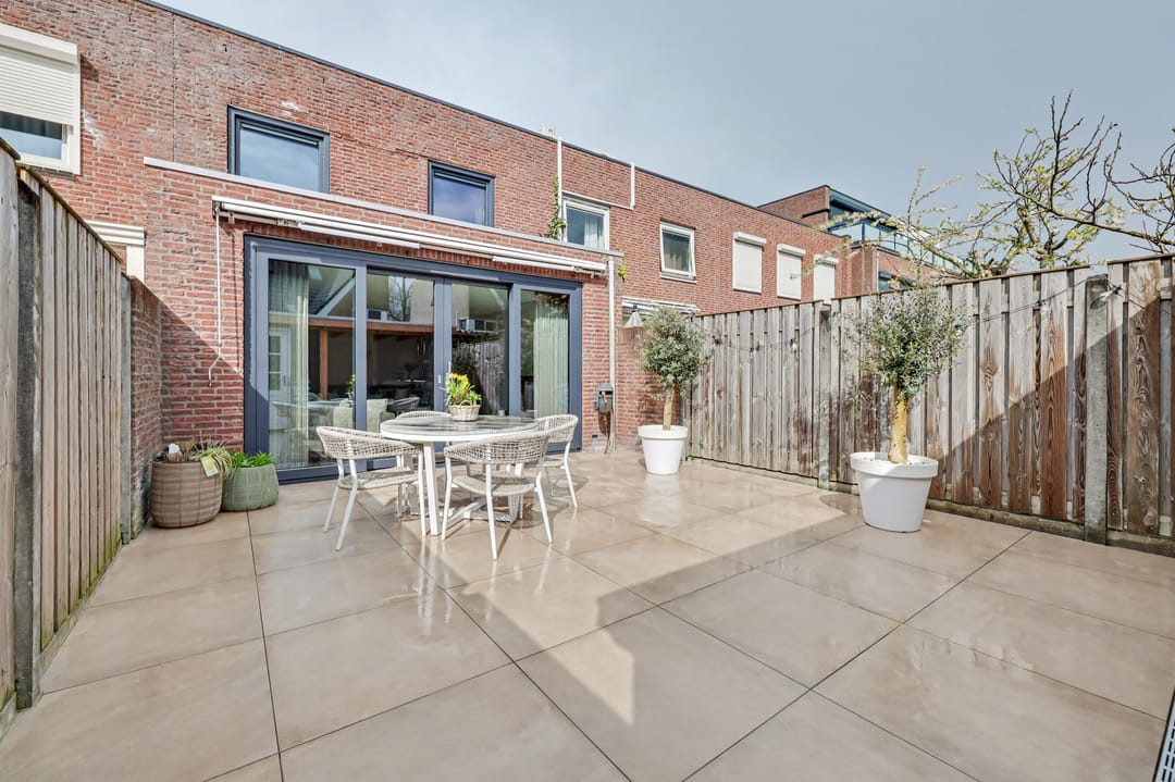 Foto 43 van Megenstraat 157