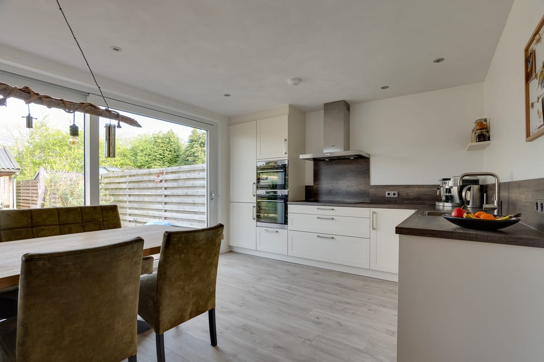 Foto 11 van Carry van Bruggenstraat 47