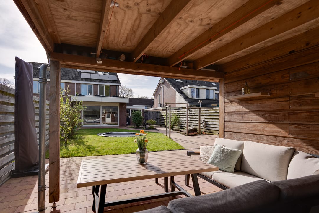 Foto 28 van Carry van Bruggenstraat 47