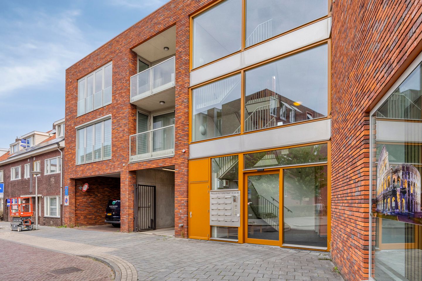 Foto 10 van Paulus Potterstraat 25