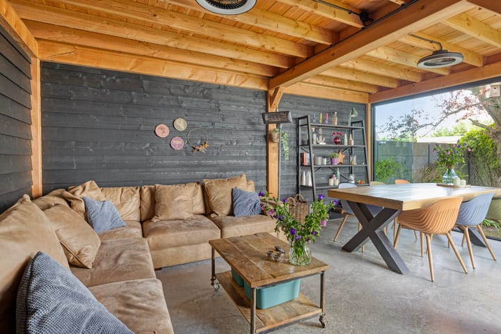 Foto 2 van Dorpsweg 2