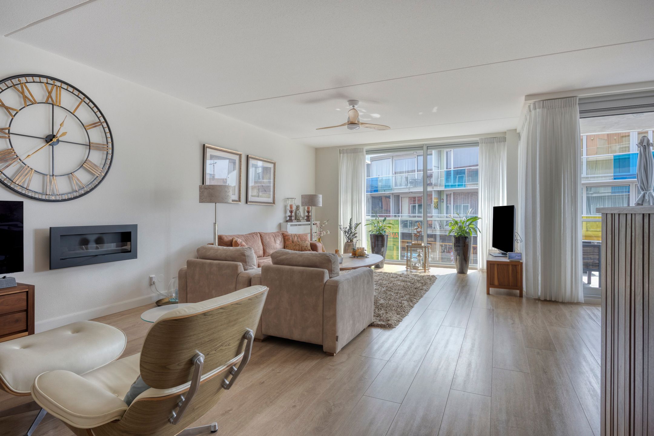 Foto 21 van Paulus Potterstraat 25