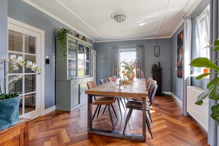 Vrijstaande woning te koop: Dorpsweg 2, Oudenhoorn