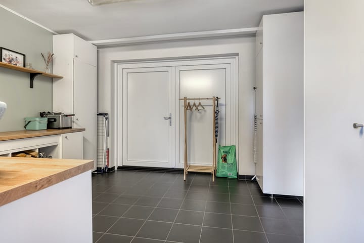 Vrijstaande woning te koop: Dorpsweg 2, Oudenhoorn
