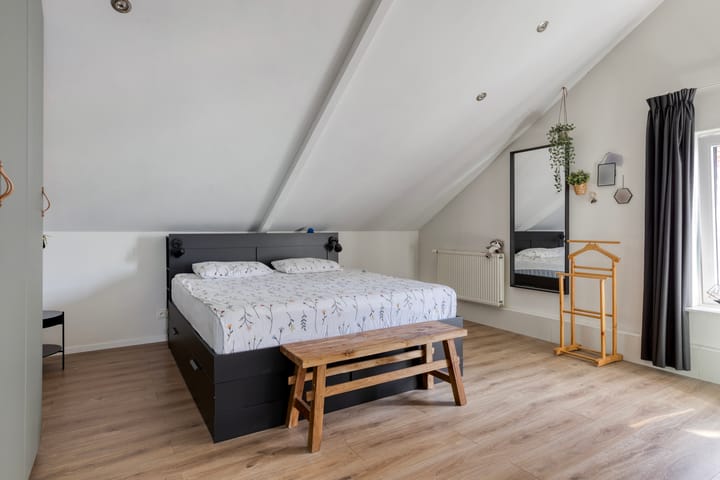 Vrijstaande woning te koop: Dorpsweg 2, Oudenhoorn