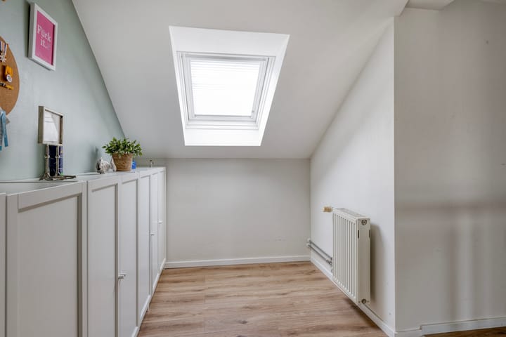 Vrijstaande woning te koop: Dorpsweg 2, Oudenhoorn