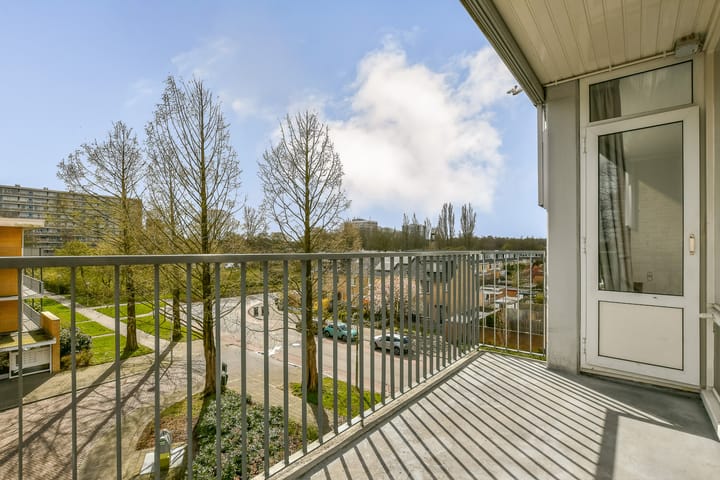 Foto 3 van Oostelijk Halfrond 85