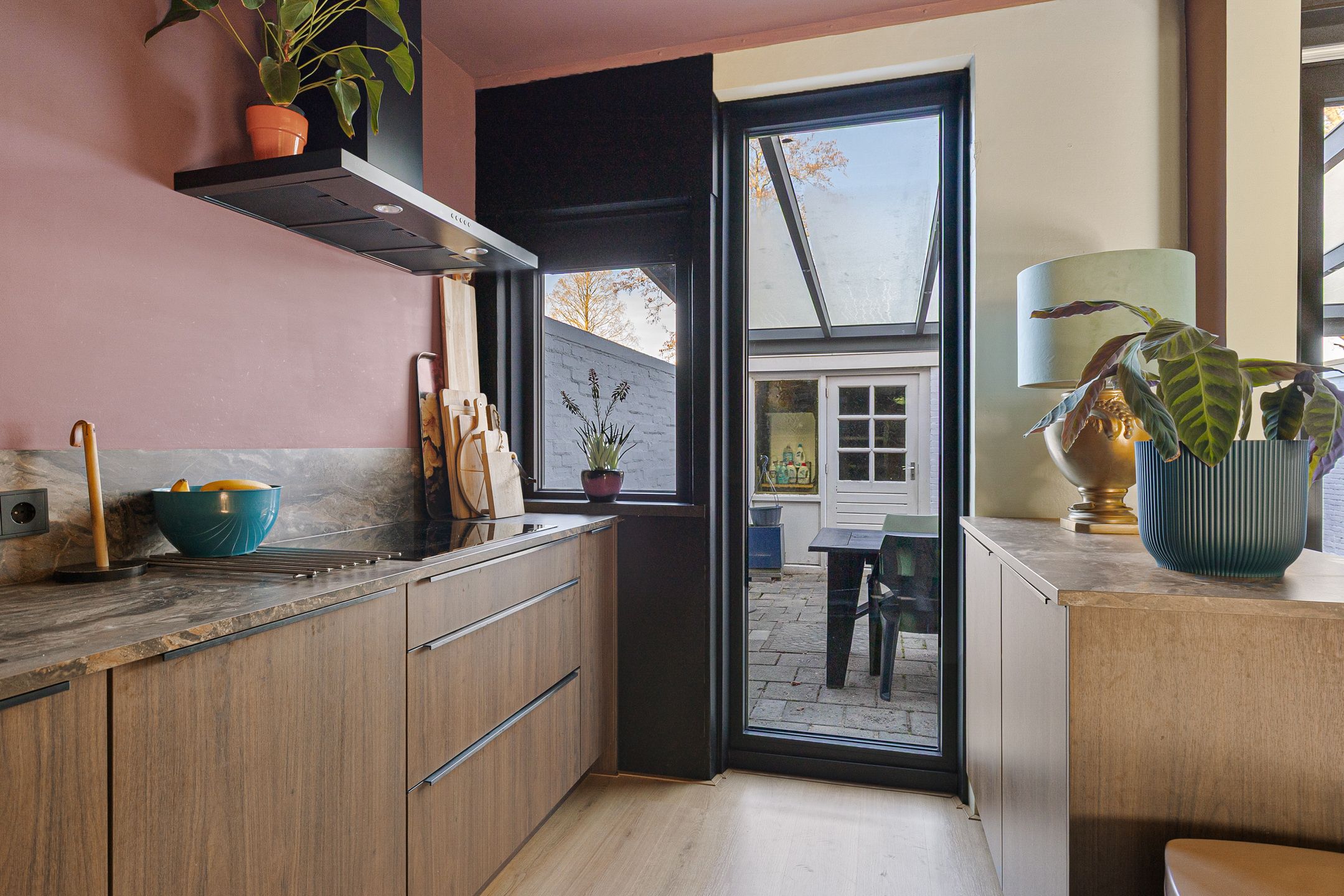 Foto 9 van Zeemanstraat 4