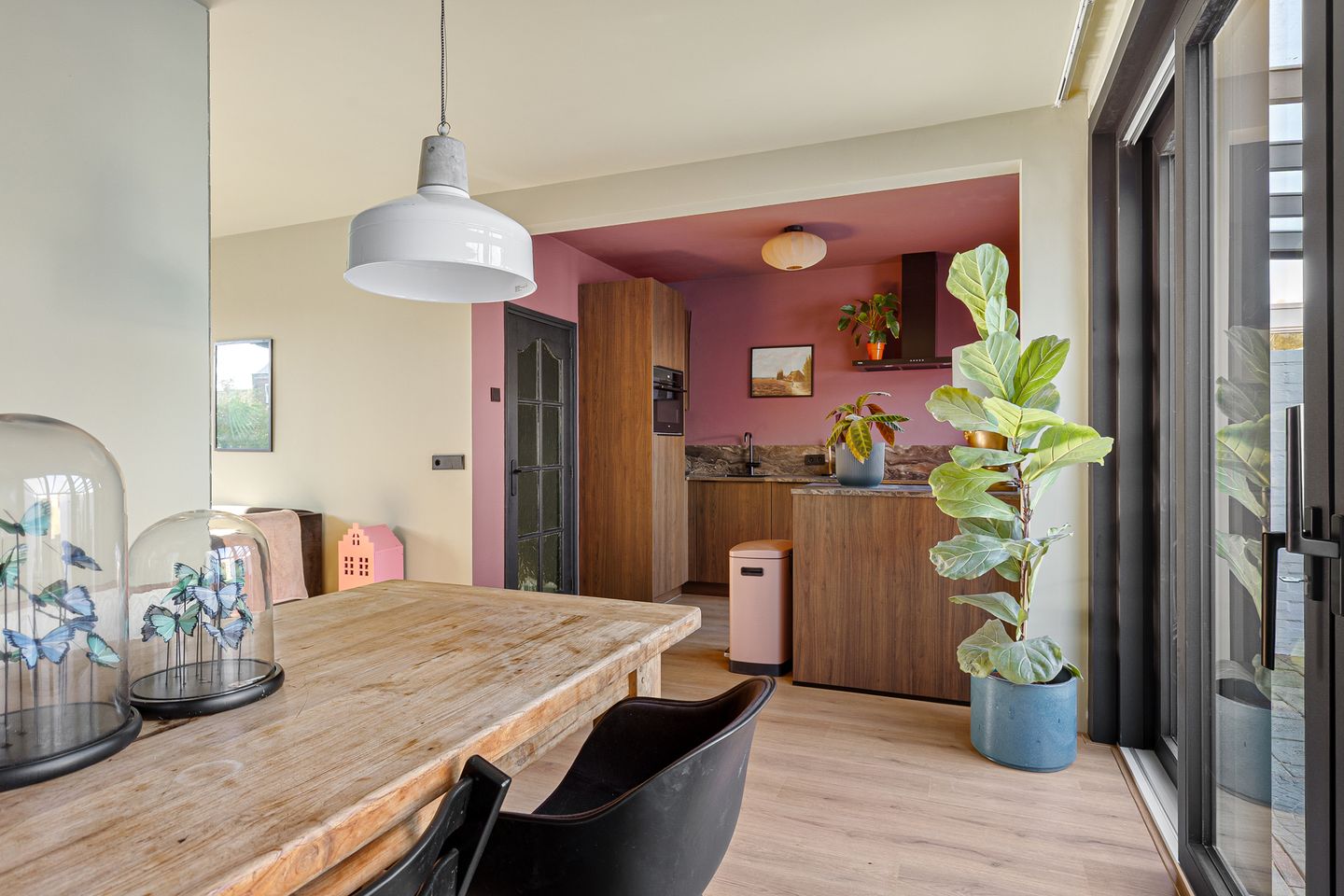 Foto 10 van Zeemanstraat 4