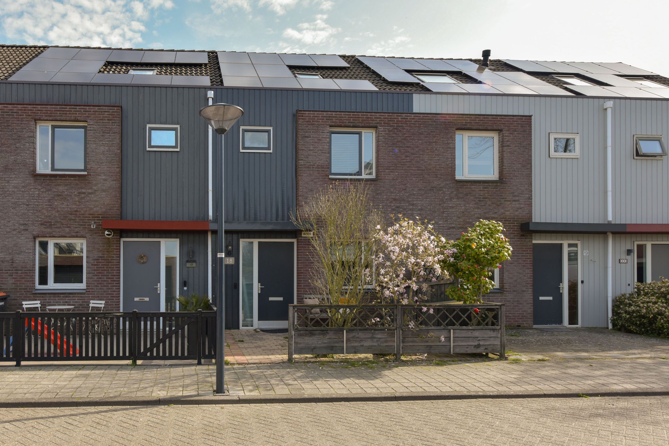 Van Goghhof 18 