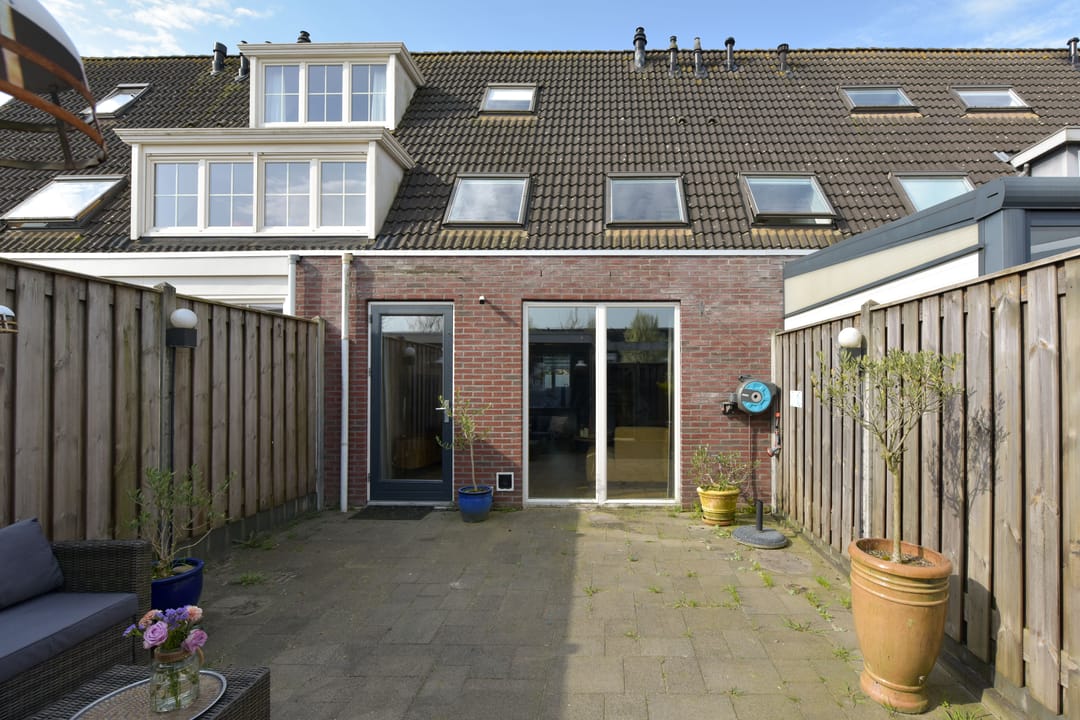 Spacious terraced house with four bedrooms and living room extension in Kersenboogerd-Zuid — 22